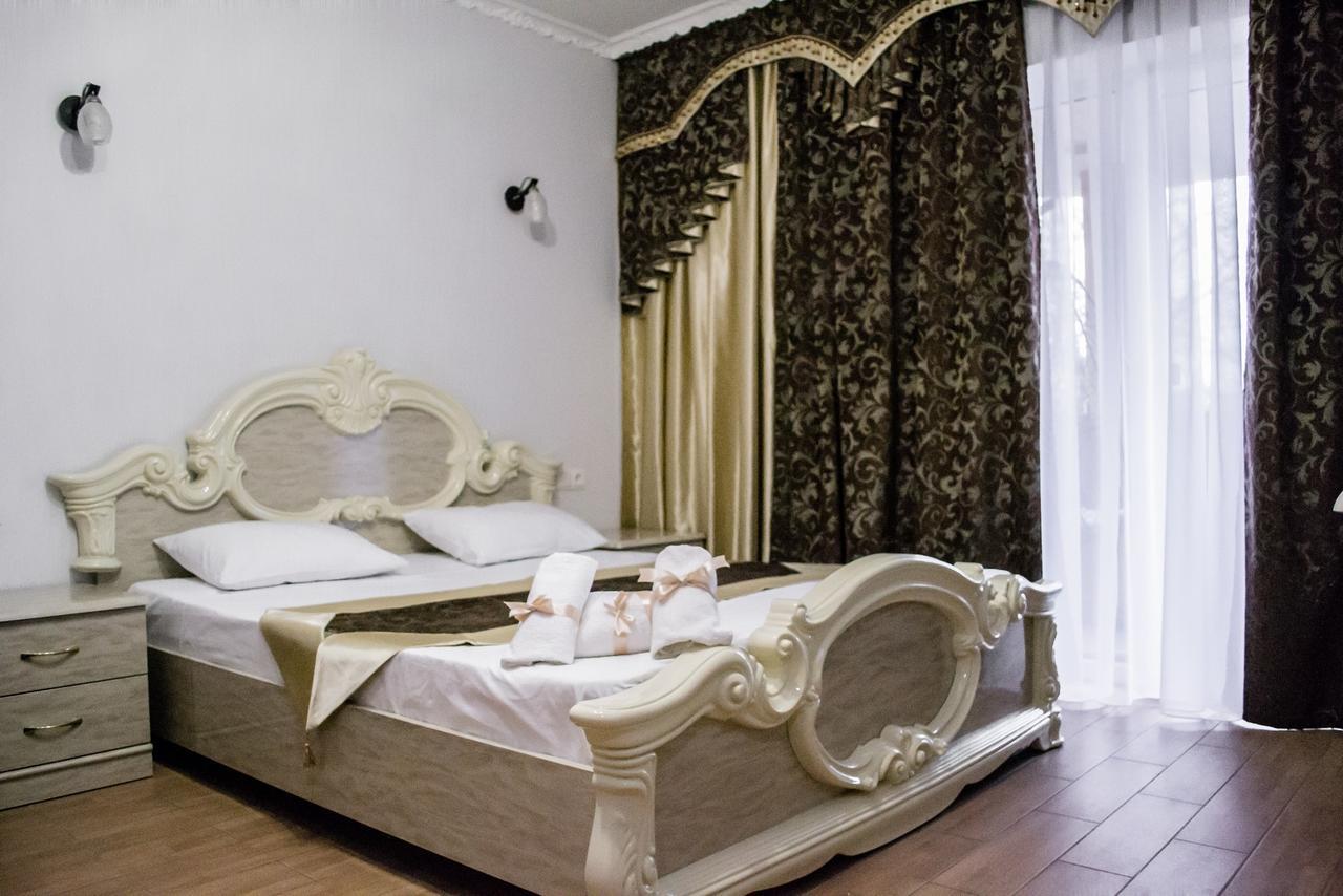 Beauty Complex Hotel Beregszász Kültér fotó